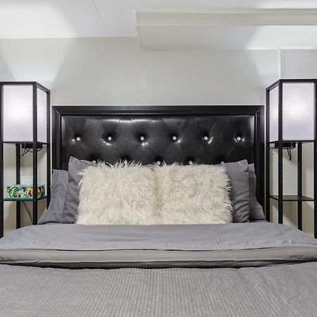 Luxury Chicago Suite Buitenkant foto